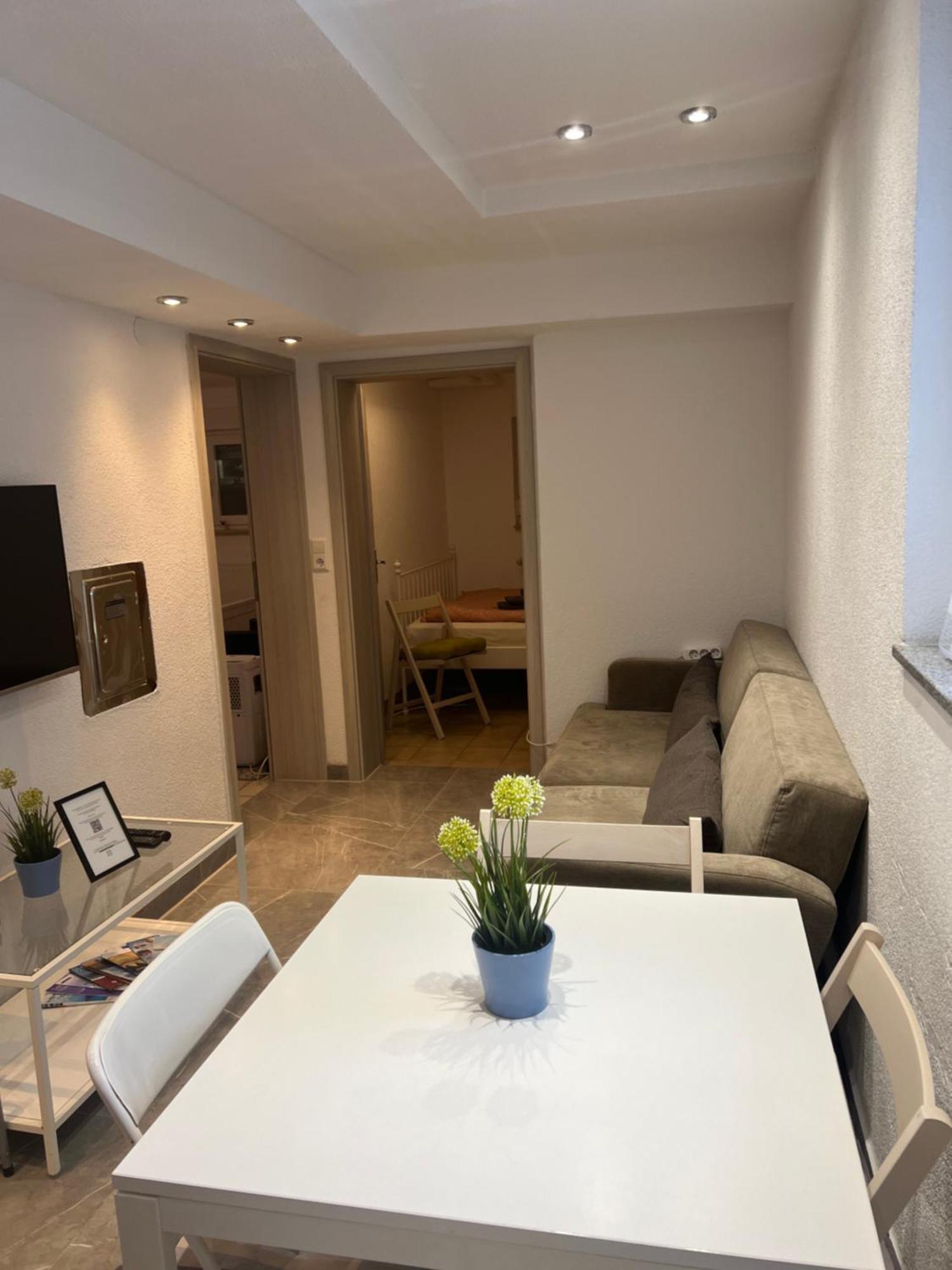 Moderne Einliegerwohnung Amara - Friedrichshafen Am Bodensee 外观 照片